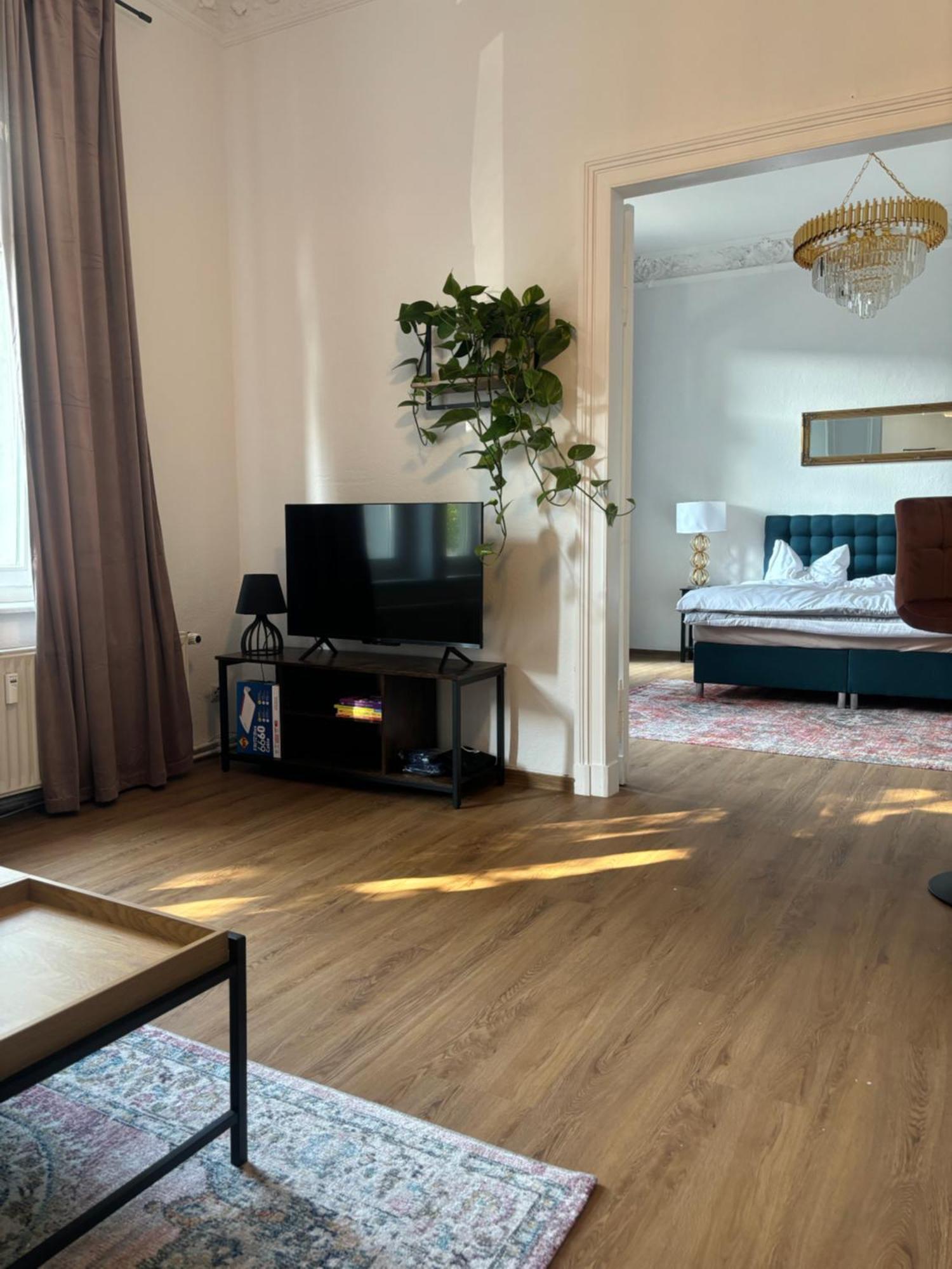 Five O- Kingsize Apartment Hesse Wittenberge Ngoại thất bức ảnh